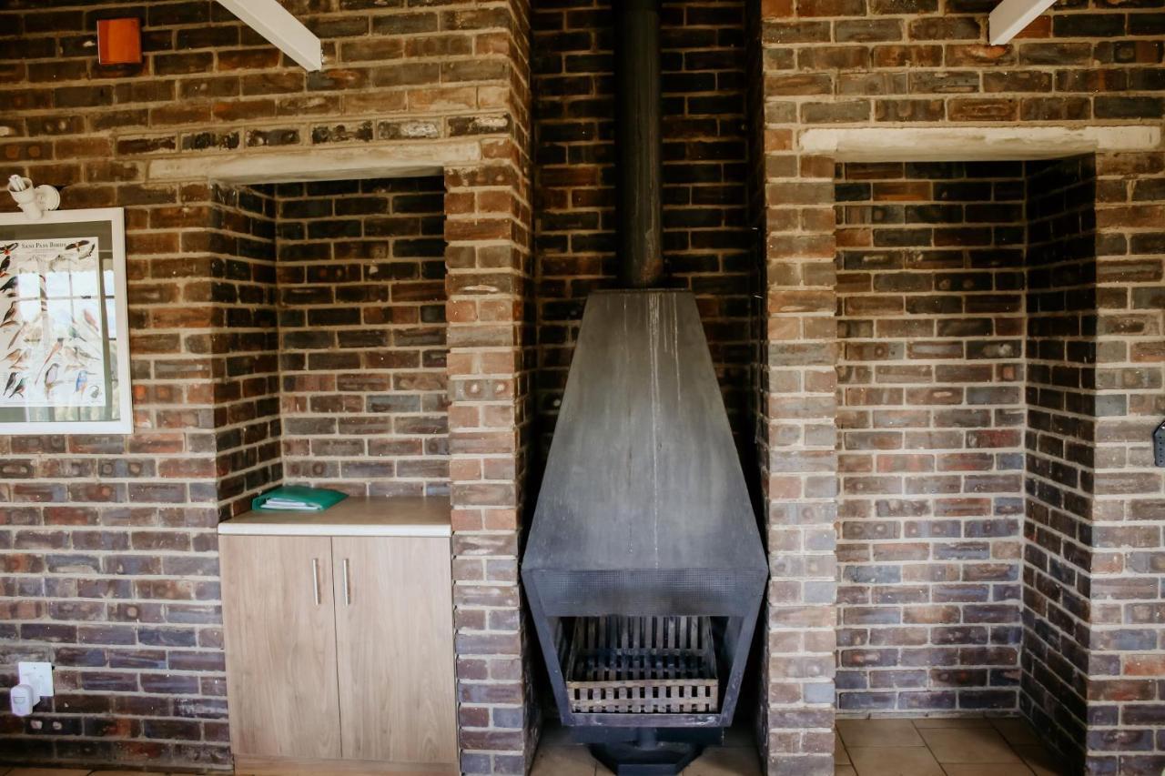 Stoneyhall Farm Accommodation Underberg Exterior foto