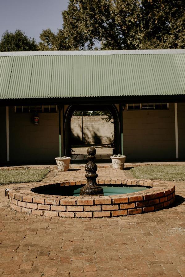 Stoneyhall Farm Accommodation Underberg Exterior foto