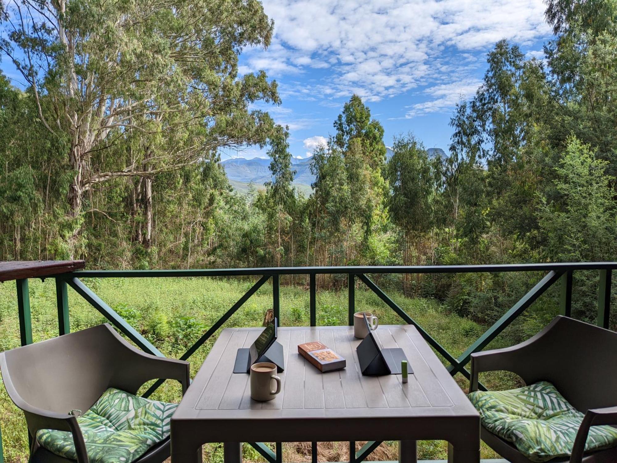 Stoneyhall Farm Accommodation Underberg Exterior foto
