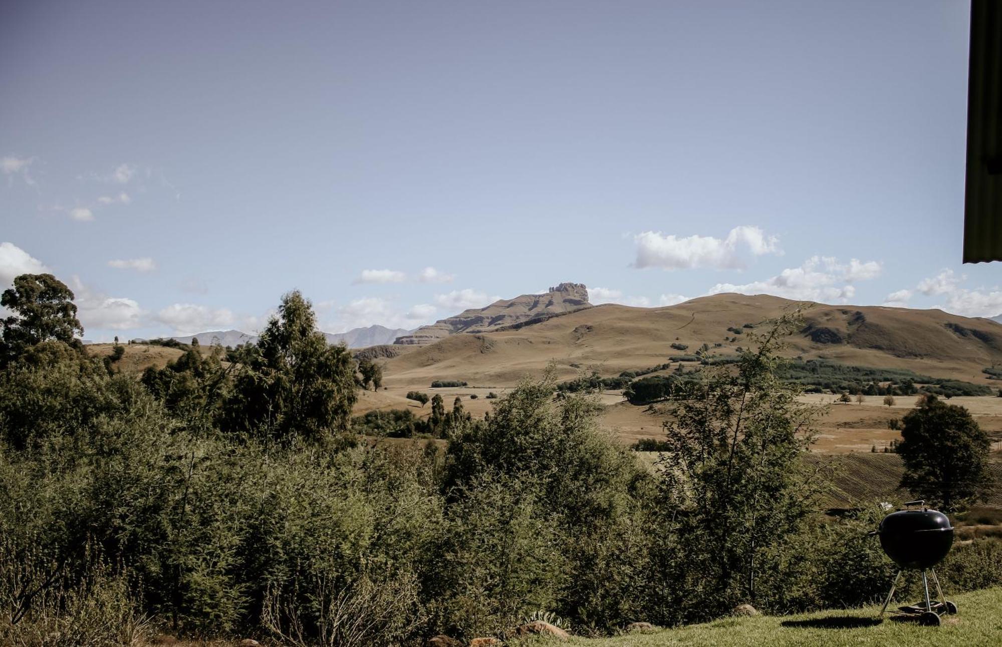 Stoneyhall Farm Accommodation Underberg Exterior foto